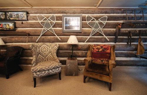 Grayling Hotel | Royal Stag Ausable