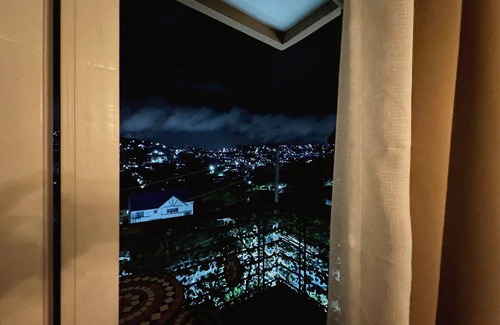 Baguio Condominio | Royale Cabin Baguio City (Hotel-Inspired Stay)
