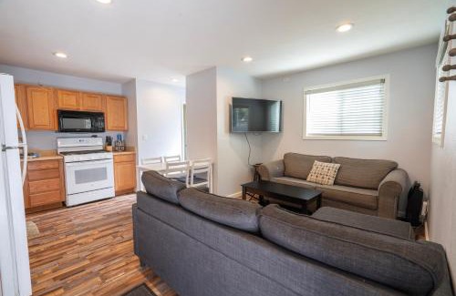 June Lake Casa | RR-Birch Creek 2