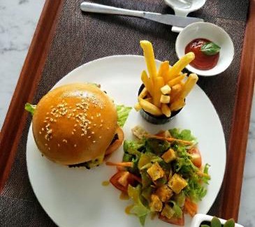 Vang Vieng Hotel | Ruby Mountain View Resort Vang-vieng