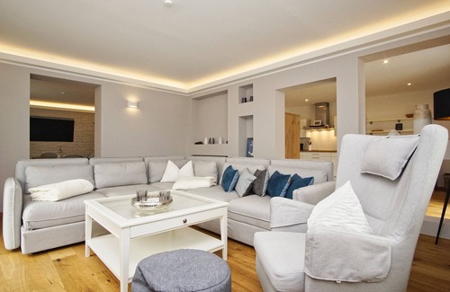 Bergen auf Ruegen Apartamento | Ruhig und Idyllische Lage im Herzen der Insel Rügen - Gutshaus Silvitz Fewo 01