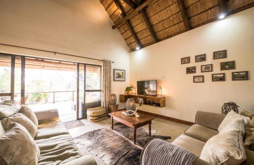 Hoedspruit Cabina | Rukiya Safari Camp