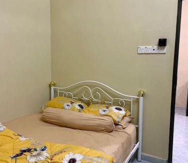 Kampung Gong Kempas Casa | Rumah Tamu Tok Abah, Alor lintang