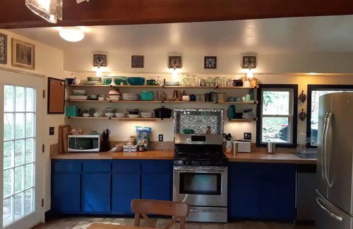 Ramblewood Casa | Rural Home near Penn State University