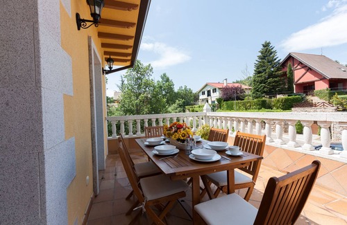 Cercedilla Cabaña | Casa rural (alquiler íntegro) El Balcón de Siete Picos de 4 / 8 adultos 2 niños