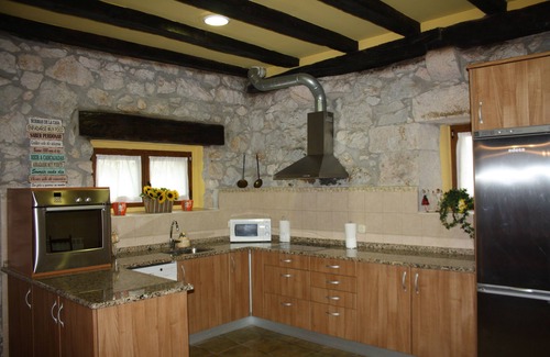 Beruete Casa | Casa rural de alquiler íntegro,con capacidad de 14 +2 personas.
