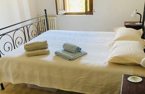 Badiola Otro | Rural Italian Farmhouse in Umbria with Private Pool & Garden