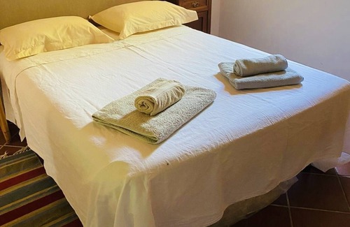 Badiola Otro | Rural Italian Farmhouse in Umbria with Private Pool & Garden