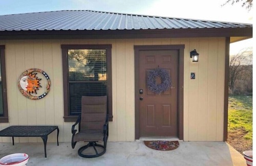 Uvalde Casa | Rural Retreat Puerto De Luna Duplex 2