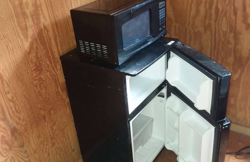 Murfreesboro Cabina | Cabina rústica número 2 por un precio bajo.