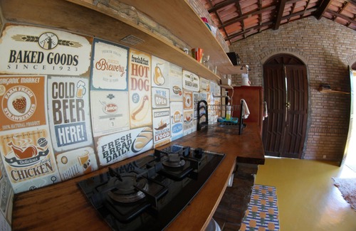 Parafuso Casa | Rústico chale situado en la orilla del río Ipitanga en la naturaleza