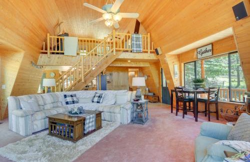 Duck Creek Village Casa | Rustic Duck Creek Village Cabin with Decks!