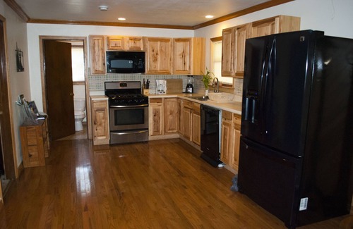 Driftwood Cabina | Escapada rústica en el corazón de la Cordillera de Elk Pennsylvania