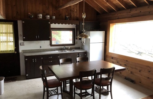 Lakeville Cabaña | Rustic Lakefront Cottage with private dock on Lake Wallenpaupack