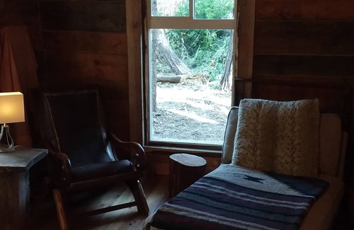 Nevada City Cabaña | Serenity Cabin en una reserva ecológica de 200 acres