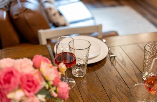 Sevierville Chalet De Esquí | Rustic Mountain Retreat by Ghosal Luxury Lodging