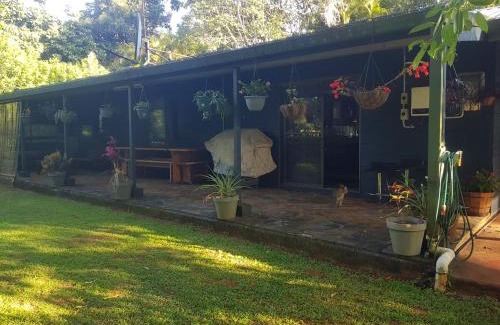 Jaggan Casa | Rustic Retreat