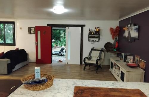 Jaggan Casa | Rustic Retreat