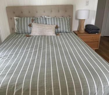 Lurg Casa | Rustic Retreat: The Lodge Lurg Sanctuary