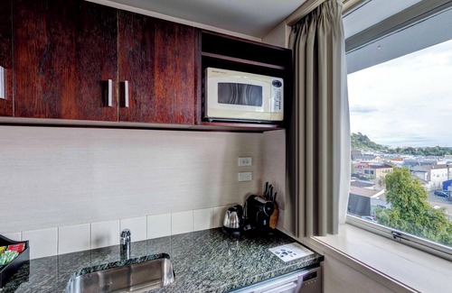 Nelson City Centre Hotel | Rutherford Hotel Nelson