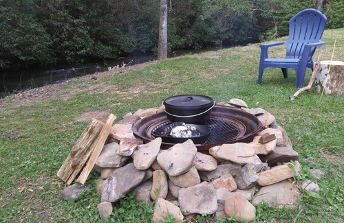 Murphy Alquiler De RV | RVing. Camp Out under the stars🌌. Full Hookups.