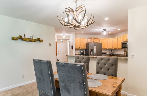 Steamboat Springs Condominio | S 1425 2 Bedroom Condo by RedAwning