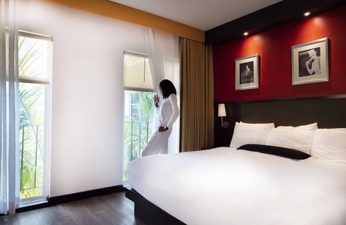 New Kingston Hotel | S Hotel Kingston