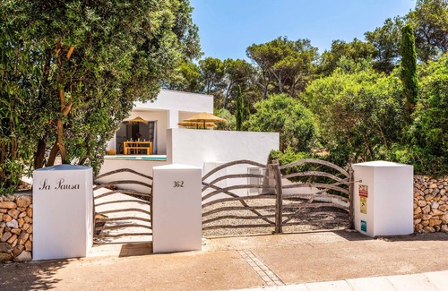 Port d'Addaia Villa | Sa Pausa - Three Bedroom Villa, Sleeps 6