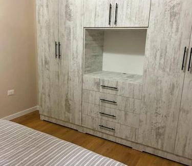 Mbrostar-Urë Apartamento | SAB 2 Cozy Modern Apartment Fier