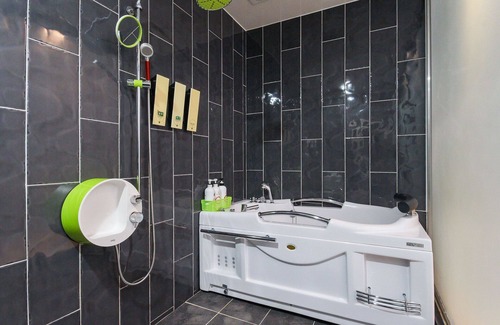 Sacheon Hotel | Sacheon L Self Check-in Motel