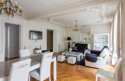 Clignancourt Apartamento | SACRE COEUR Grand Duplex 130 m2 - 4 chambres + double living