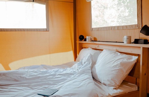 Lichtaart Complejo | Safari Tenten met Sanitair 4 personen