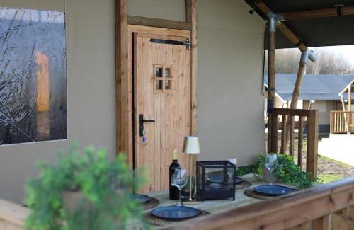 Nieuwe Wetering Otro | Safaritent Premium aan het water