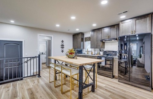 Wichita Casa | Safe & Cozy Central Stay W/ Fenced Yard