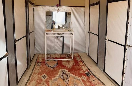 Taouz Alquiler De RV | Sahara traveling camp