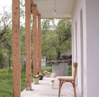 Valsanesti Casa | Saint Friday Cottage - Retreat, Garden and Forest