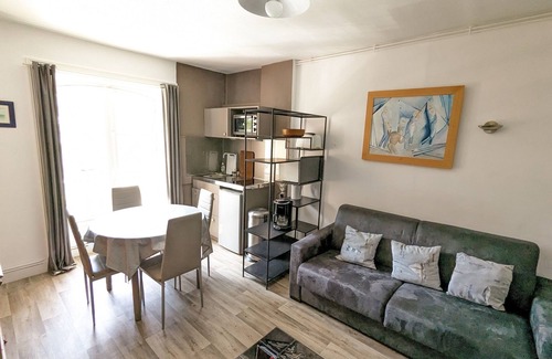 Saint-Lunaire Apartamento | Saint-lunaire - Grand Hôtel - 4 Pers - Accès Plage Pied
