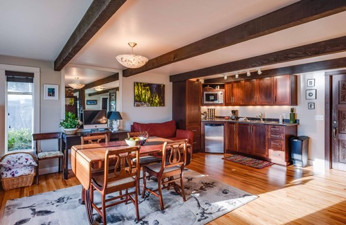 Sidney Casa | Salish Sea Beach House es el hogar de The Solaris Suite Oceanfront alojamiento!