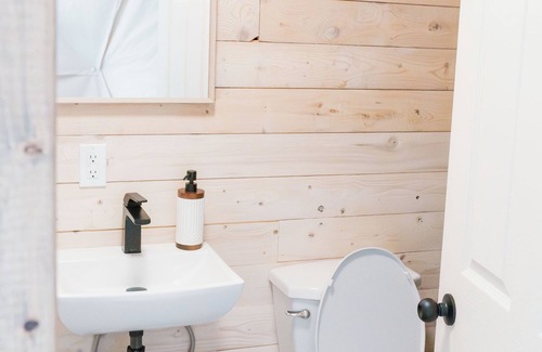 Bonne-Esperance Otro | Salmon Bay Farm