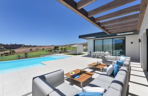 Salobre Villa | Salobre Sunset Villa V&L Salobre by VillaGranCanaria
