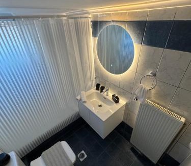 Mesolongi Apartamento | Salt & Soul downtown apartment