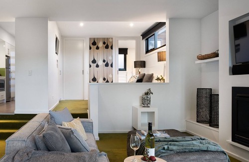 Hepburn Springs Villa | Saltus One- luxury panoramic retreat