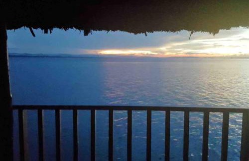 Carti Tupile Chalet De Esquí | San Blas Islands - Private Cabin Over-the-Ocean including Meals