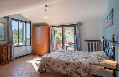 Valloria Casa | Casa de vacaciones San Giuseppe (VLO210) en Valloria - 30 personas, 9 dormitorios