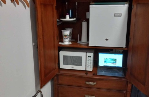 Monacillo Casa | San Juan, Villa 2 rooms w/private pool, outdoor kitchen/BBQ & nearby & peaceful