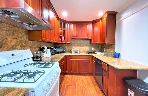 Ashland Casa | San Lorenzo Great location near BayFair 5Br Coze home/Greatviews