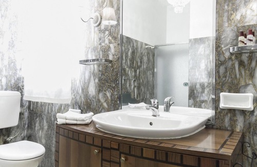 Castello Apartamento | San Marco Deluxe Canal View Balcony - Locz