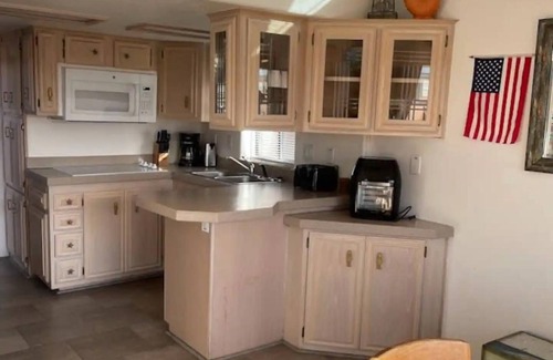 Smith River Cabina | Sand Castle - Ocean Cabin 25 W Private Jacuzzi (Private Beach Owned by White Rock Resort)