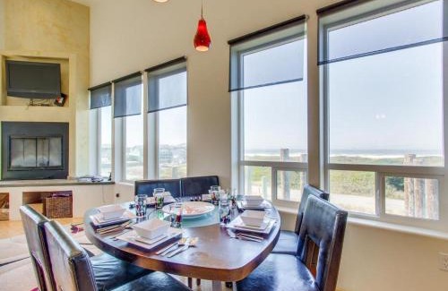 Gold Beach Casa | Sand Crab