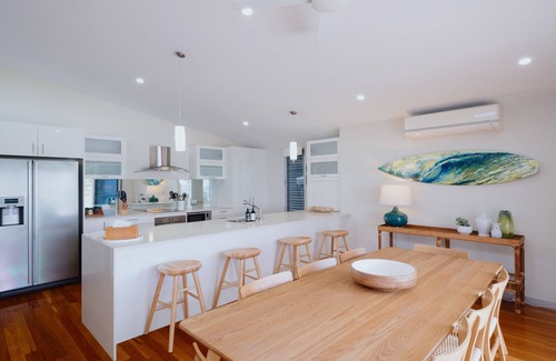 Black Head Casa | Sand may brush off your feet but memories at The Coast House last forever.